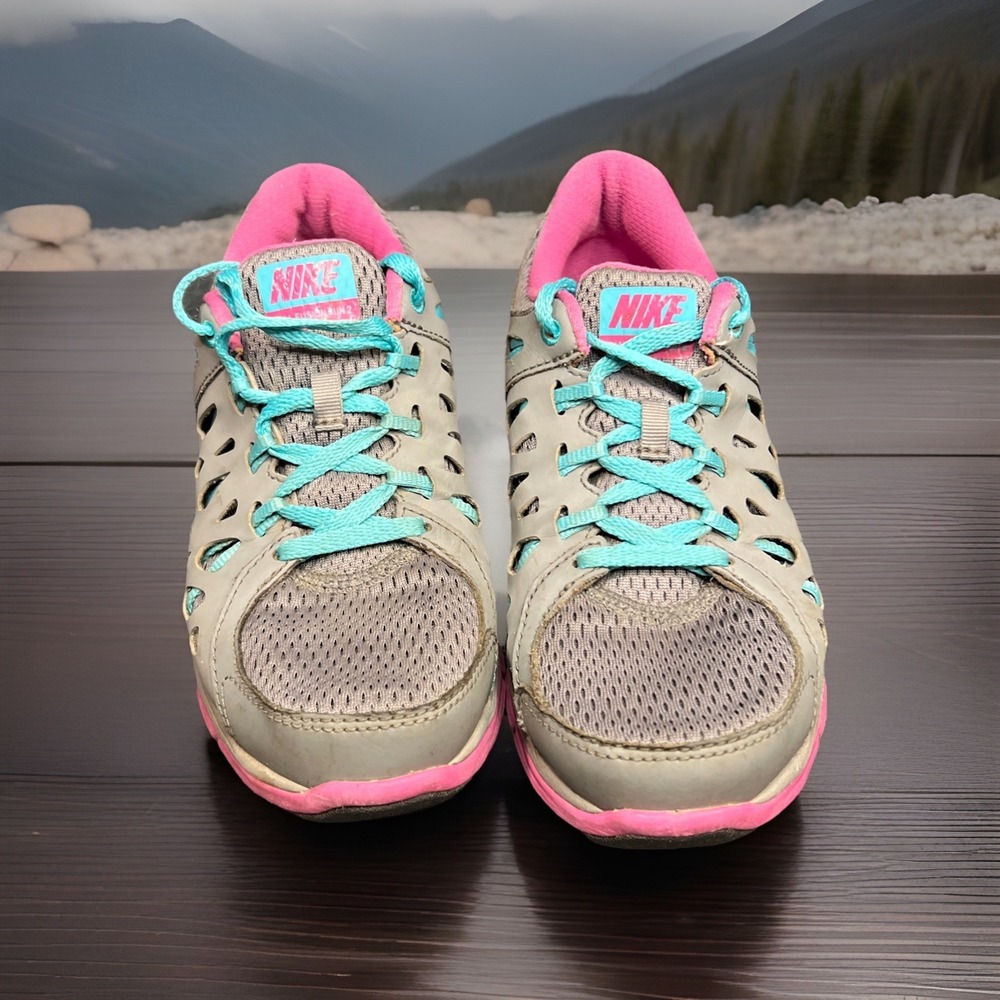 NIKE Dual Fusion Run 2 Gray/ Pink - Size 7